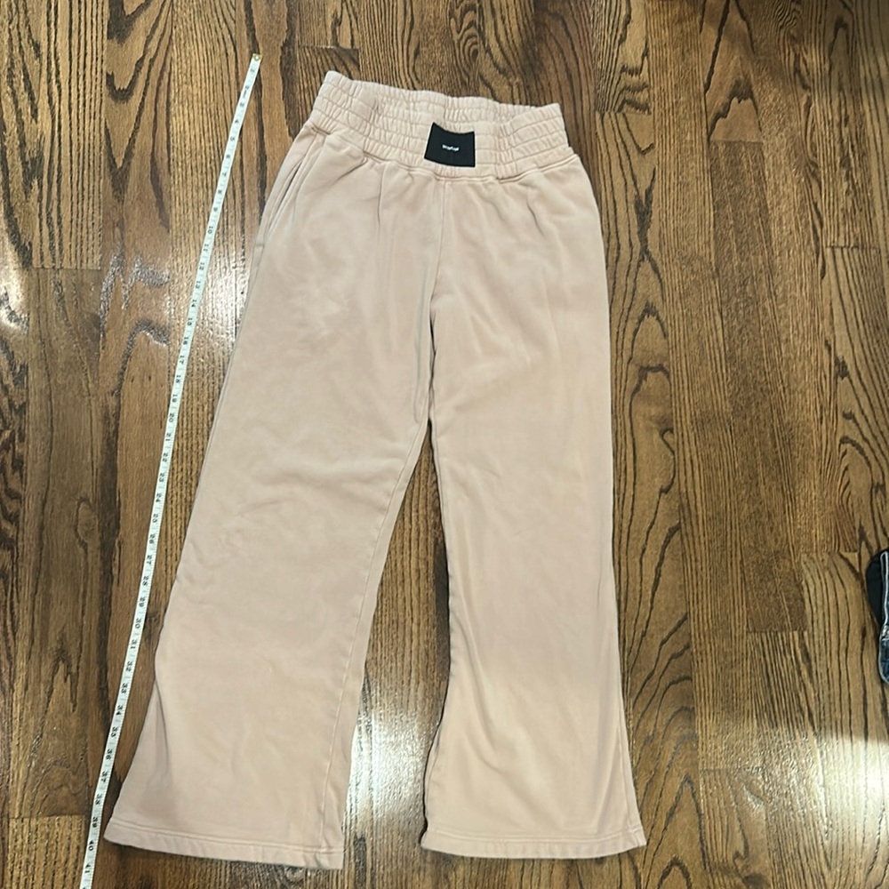 🤎  TALENTLESS 🤎 Beige Wide Leg Boxer Sweatpants Size S